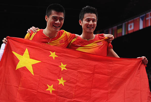 兒童羽毛球入門訓(xùn)練視頻：從零開(kāi)始輕松掌握基礎(chǔ)動(dòng)作