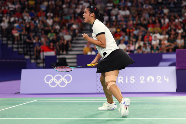 從Yonex到Victor：羽毛球拍巨頭Logo的設(shè)計(jì)哲學(xué)