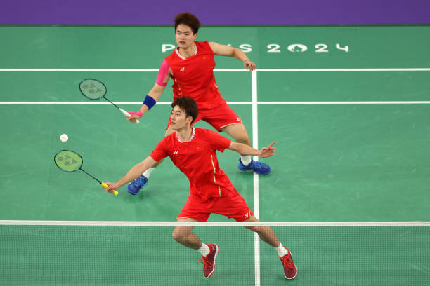 學(xué)生黨必看：100元以下超值羽毛球拍選購指南