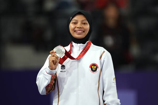 從入門(mén)到專業(yè)：10大羽毛球拍品牌價(jià)格與性能盤(pán)點(diǎn)