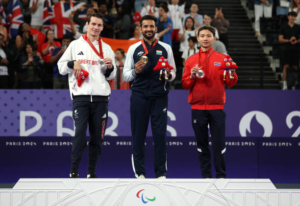 羽毛球單打比賽如何計分？局數(shù)、得分規(guī)則全解析