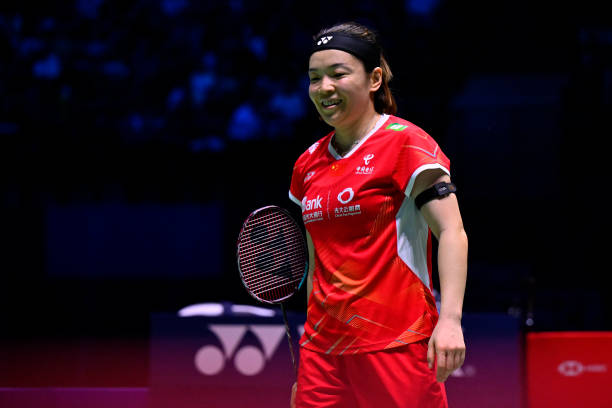 羽毛球技術(shù)術(shù)語科普：吊球、劈殺、搓球等動作解析