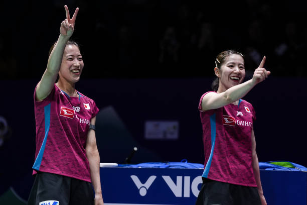 500元 vs 2000元：專業(yè)羽毛球拍的價(jià)格差距在哪里？