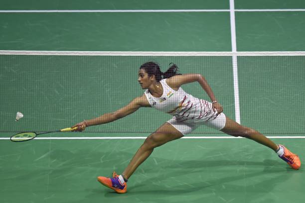 如何用體育繪圖輔助羽毛球正手高遠(yuǎn)球教學(xué)