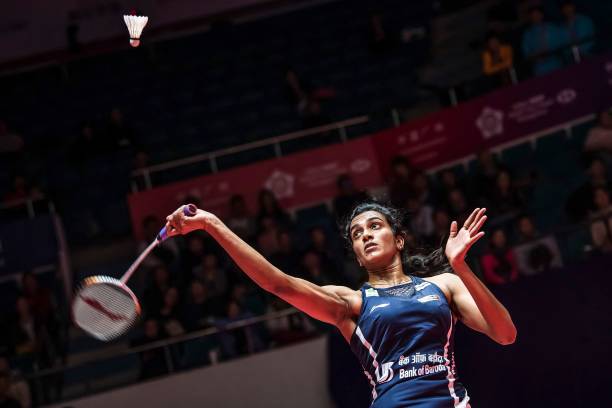 6U球拍輕如鴻毛？這些比喻讓你感受它的極致輕盈！