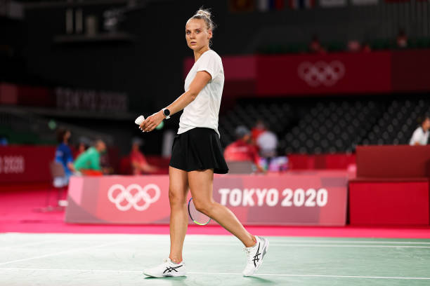 快樂學(xué)羽毛球：少兒訓(xùn)練圖解教程