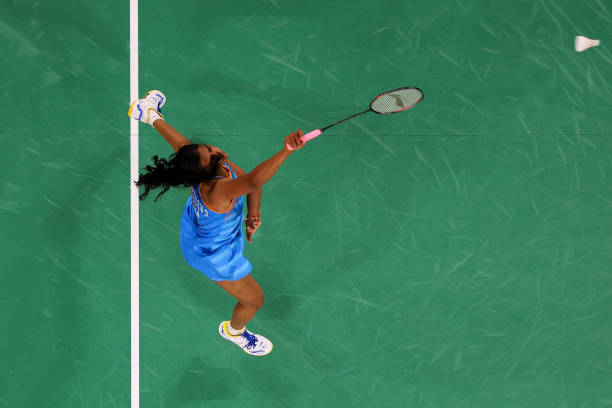 如何正確測(cè)量和規(guī)劃室內(nèi)羽毛球場(chǎng)？