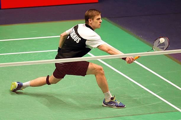 如何提升扣殺威力？羽毛球扣殺動作分解教學