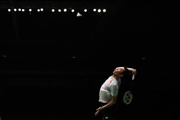 如何正確測量羽毛球場地的寬度？