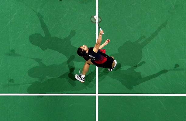 羽毛球拍100g等于幾U？重量與性能關(guān)系詳解