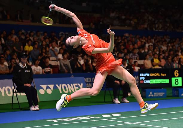 羽毛球單打出界判定技巧：從發(fā)球到回球的邊界規(guī)則