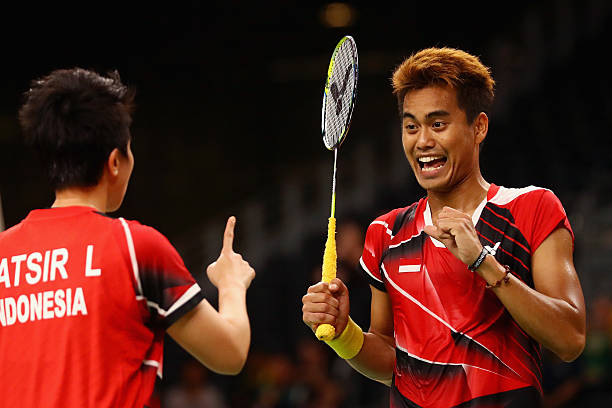 羽毛球場(chǎng)地的精確測(cè)量：長(zhǎng)度與寬度詳解