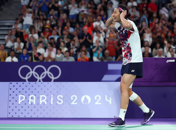 學校羽毛球館開放時間與收費標準調(diào)整公告