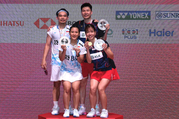 羽毛球打法解析:防守型與進(jìn)攻型的核心技巧與戰(zhàn)術(shù)