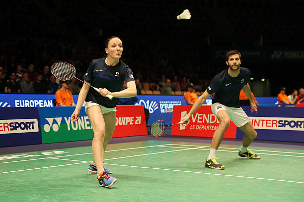 從入門到專業(yè)：詳解Victor羽毛球鞋各型號(hào)性能差異