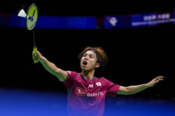 羽毛球發(fā)球、殺球、步法全教程：免費完整版