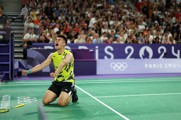 羽毛球場地簡圖：如何正確標(biāo)記發(fā)球區(qū)與邊線