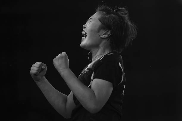 羽毛球發(fā)球高度與落點規(guī)則：如何精準控制發(fā)球區(qū)域？