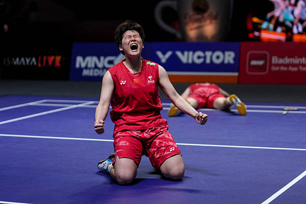 羽毛球拍品牌推薦：不同打法如何挑選合適的球拍？