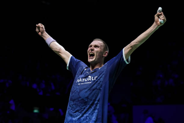 學生黨必看！偉強S520羽毛球拍價格及購買指南