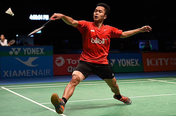 羽毛球雙打規(guī)則：發(fā)球順序、站位輪換與換邊要求