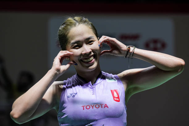 羽毛球規(guī)則常見問題解答：從換邊到暫停的細節(jié)說明