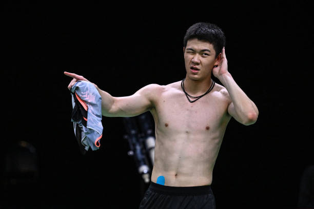 如何選擇適合孩子的羽毛球拍？5款高性價比推薦