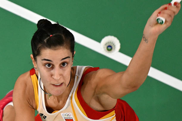 從專業(yè)角度分析：100克羽毛球拍的適用場(chǎng)景與限制