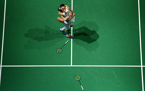 國(guó)際羽聯(lián)規(guī)定：雙打比賽場(chǎng)地的合法面積要求