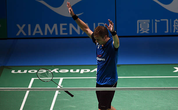 標(biāo)準(zhǔn)羽毛球場(chǎng)畫(huà)線尺寸圖詳解