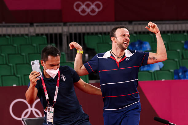 新手適合用碳纖維羽毛球拍嗎？選購(gòu)指南來(lái)了