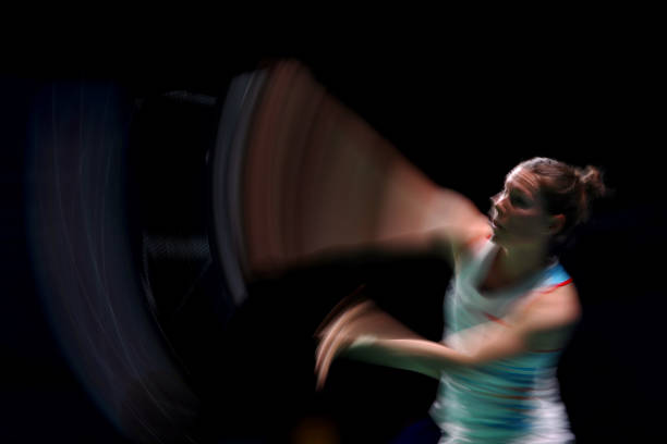 運(yùn)動(dòng)改善視力？醫(yī)生提醒：打羽毛球不能替代近視治療