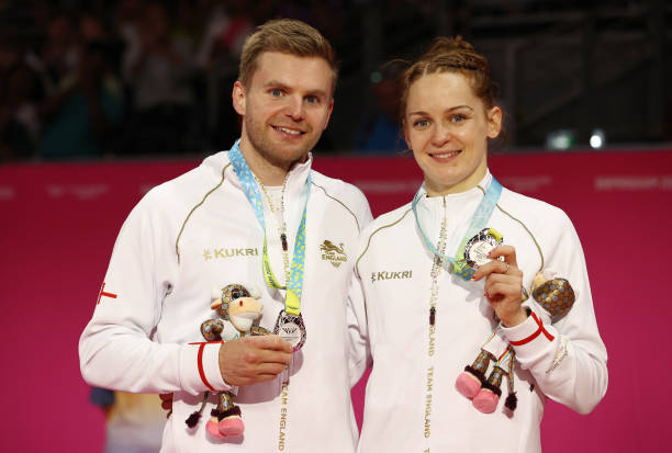 羽毛球拍價格差異大？材質(zhì)、品牌如何影響定價？