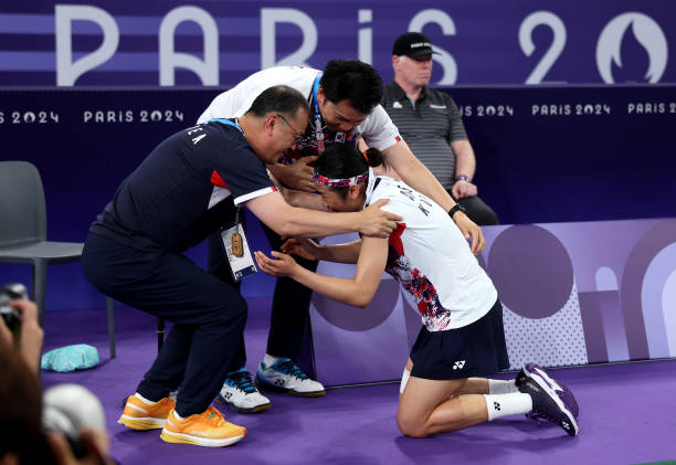 如何通過羽毛球證書查詢網(wǎng)站驗(yàn)證教練資質(zhì)？