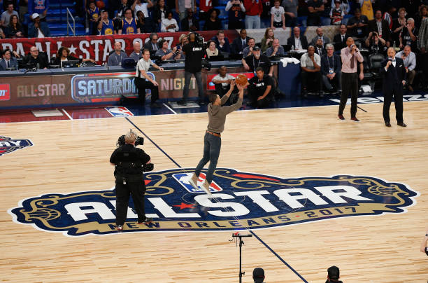 籃球規(guī)則小知識：NBA罰球是否允許打板？