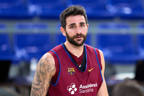 國王vs火箭全場回放：關鍵第四節(jié)逆轉，精彩絕殺時刻！