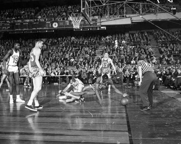 罰球站位規(guī)則圖解：如何正確安排球員位置