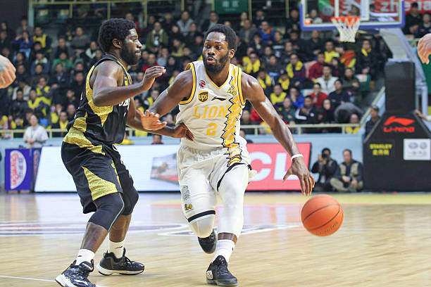 手機也能看！免費NBA直播APP推薦大全