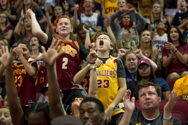 深度解析：步行者隊為何屬于東部聯(lián)盟？