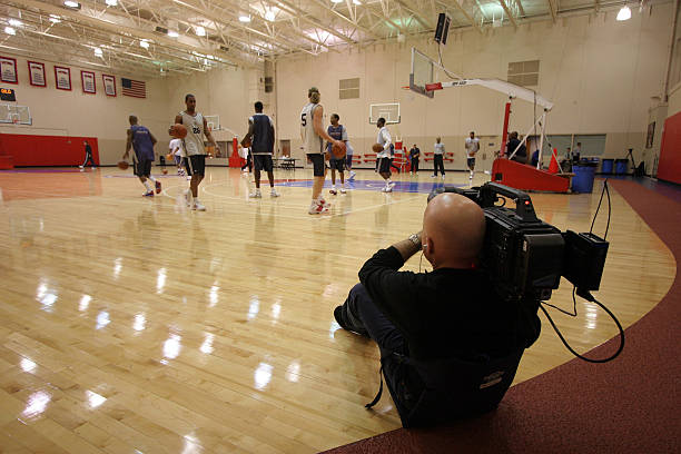 易建聯(lián)的籃球生涯：從幾歲開(kāi)始展現(xiàn)天賦？