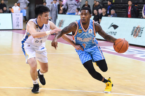 籃球十五號(hào)手勢(shì)動(dòng)作分解與練習(xí)方法