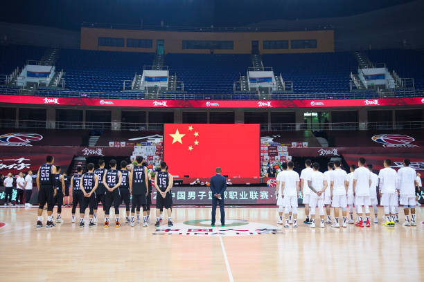 籃板球犯規(guī)與個(gè)人犯規(guī)次數(shù)的關(guān)系詳解