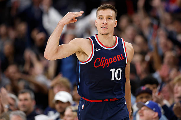 2020年總決賽全場(chǎng)回放：濃眉與巴特勒的攻防大戰(zhàn)