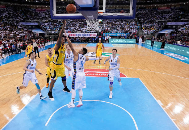 街頭籃球盒子賽事模式深度解析：挑戰(zhàn)更高難度