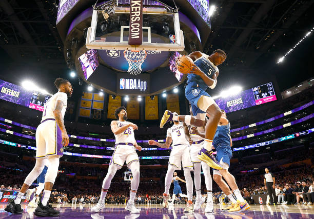 如何成為一名優(yōu)秀的得分后衛(wèi)？訓(xùn)練技巧大揭秘