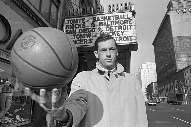 兒童籃球簡(jiǎn)筆畫(huà)：快樂(lè)投籃瞬間