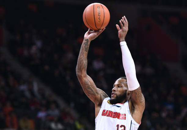 湯普森復(fù)出首戰(zhàn)三分絕殺！勇士vs掘金全場(chǎng)精彩回放