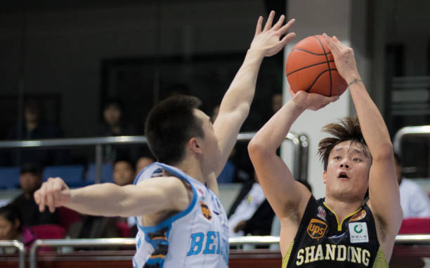 高清直播CBA：外援政策調(diào)整對(duì)聯(lián)賽格局的影響