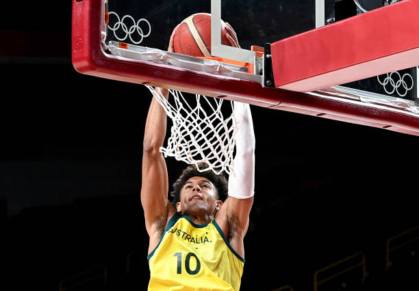 CBA總決賽G5生死戰(zhàn)，CCTV5在線直播帶你見證總冠軍誕生