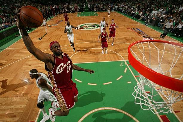 上海男籃生死戰(zhàn)！季后賽門票爭(zhēng)奪戰(zhàn)直播進(jìn)行中